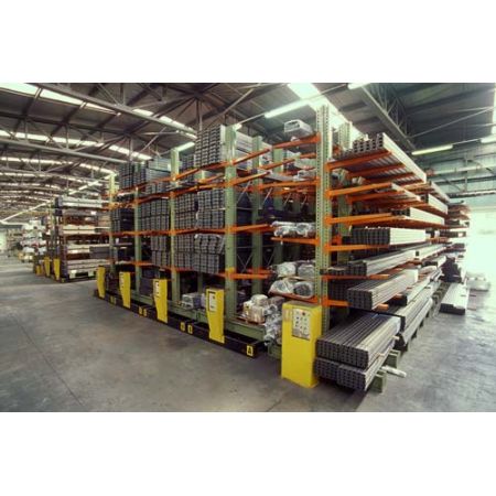 Rayonnage mobile électrique