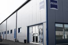 CARL ZEISS SERVICES